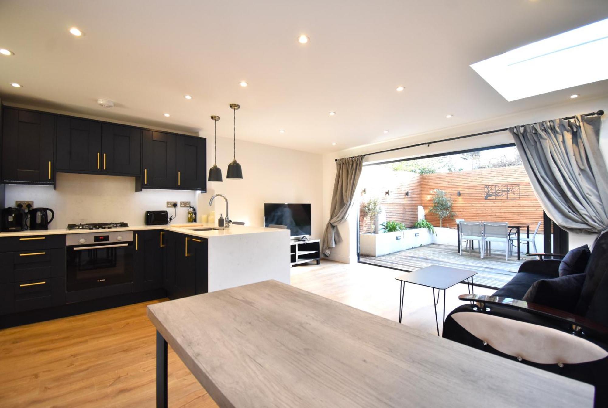 Stunning 2 Bed Apartment 伦敦 外观 照片
